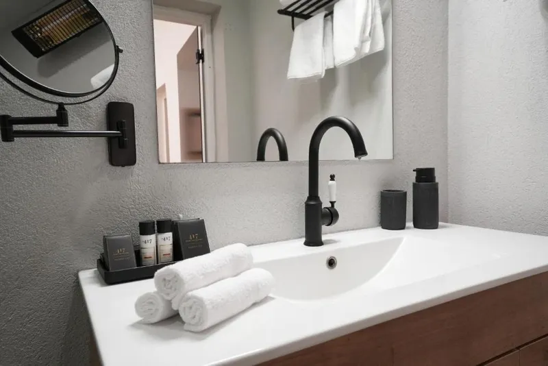 One Apartments TLV 14