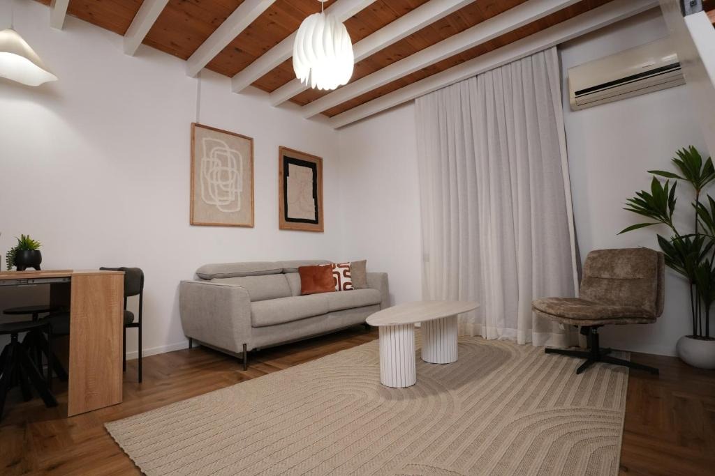 One Apartments TLV 13