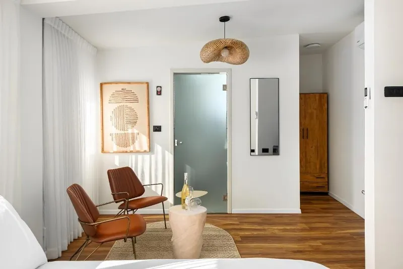 One Apartments TLV 32