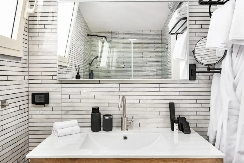 One Apartments TLV 27