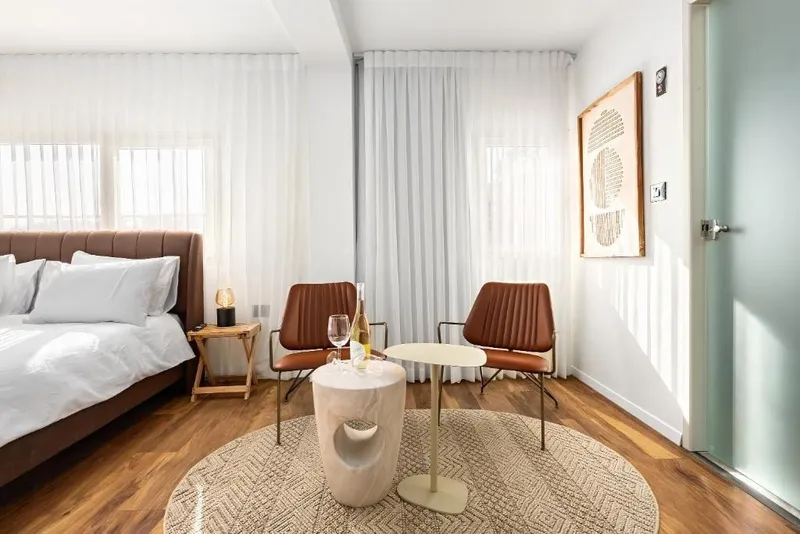 One Apartments TLV 30
