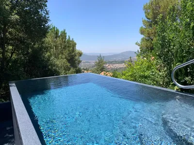 נעימת החליל — אמירים