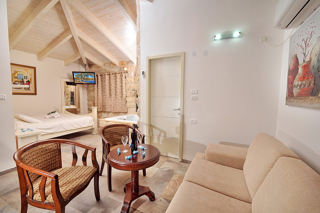 ממלכת ספיר 14