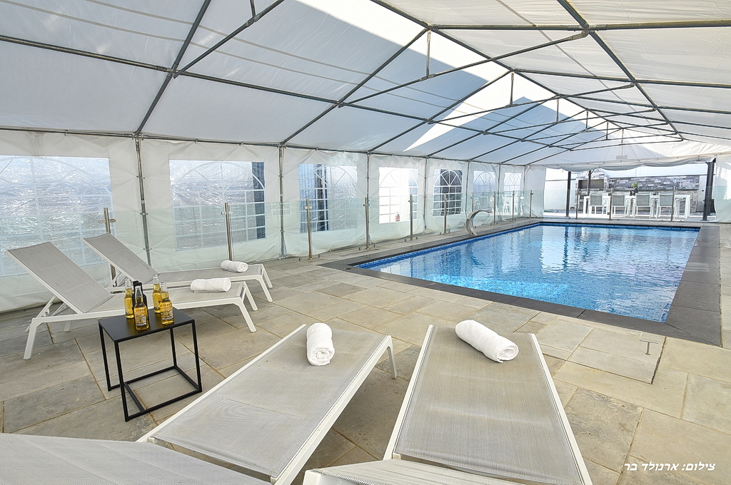 אחוזת אור השחר 11