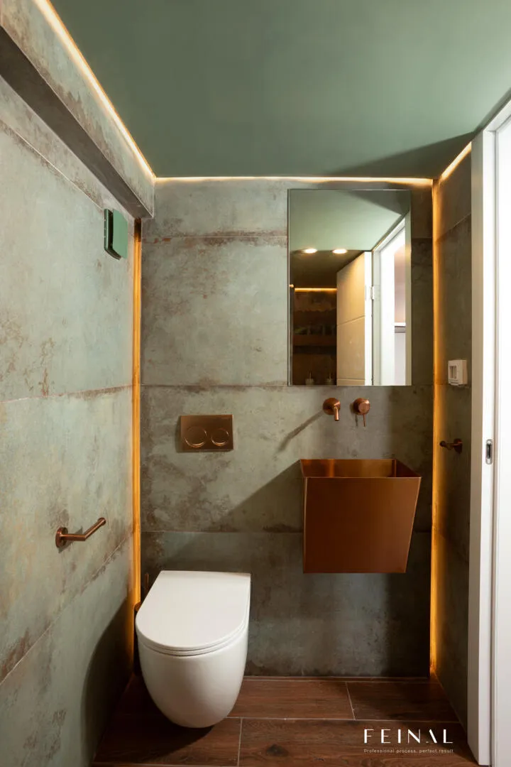Tami's 17